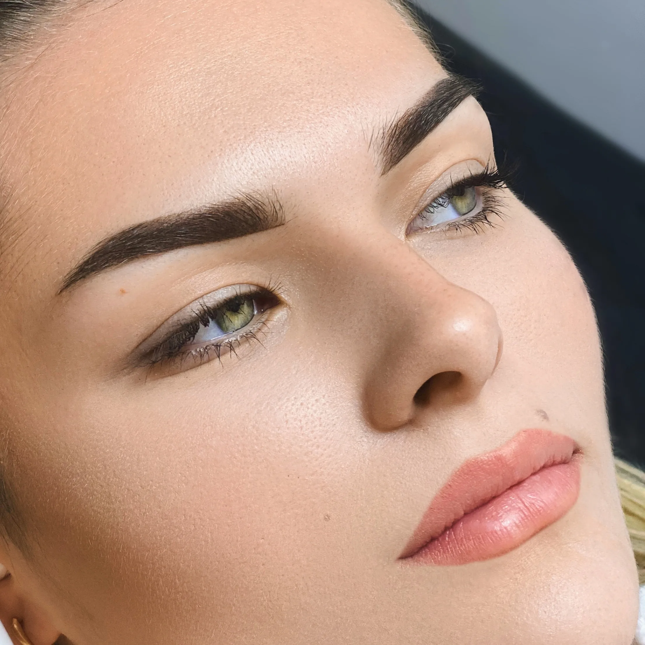 Permanentní makeup Vesna